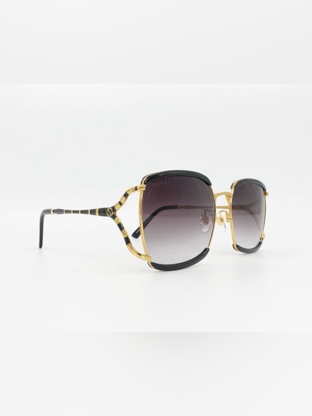 Gucci 🔥🔥🔥 GG0593 Black and Gold Square Gradient Lens Sunglasses